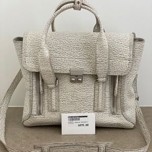 Designer Handbag. Never been used